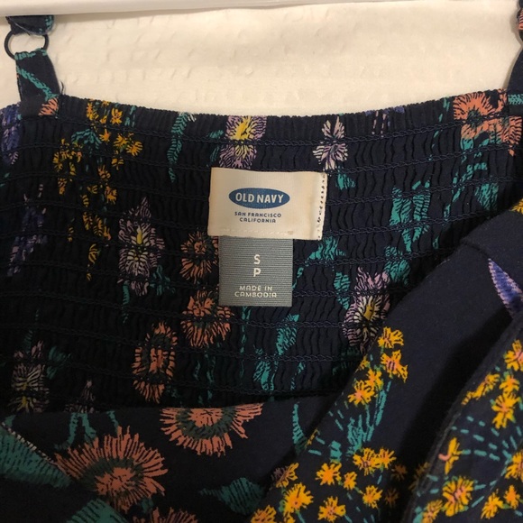 Old Navy summer dress - Picture 2 of 3